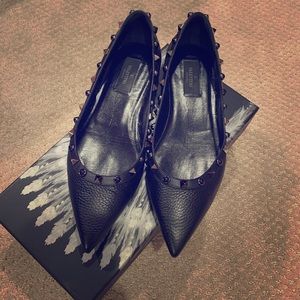 Valentino rolling rock stud flats